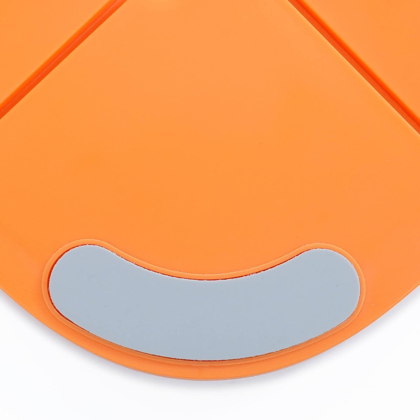 anti-slip bottom of the hard plastic lick mat