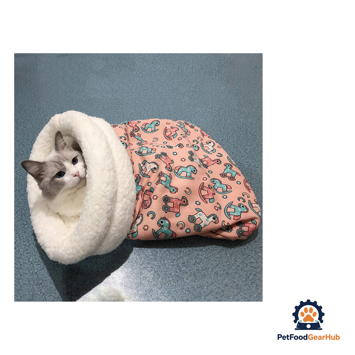 PetFoodGearHub Cozy Cat Sleeping Bag - product image 2