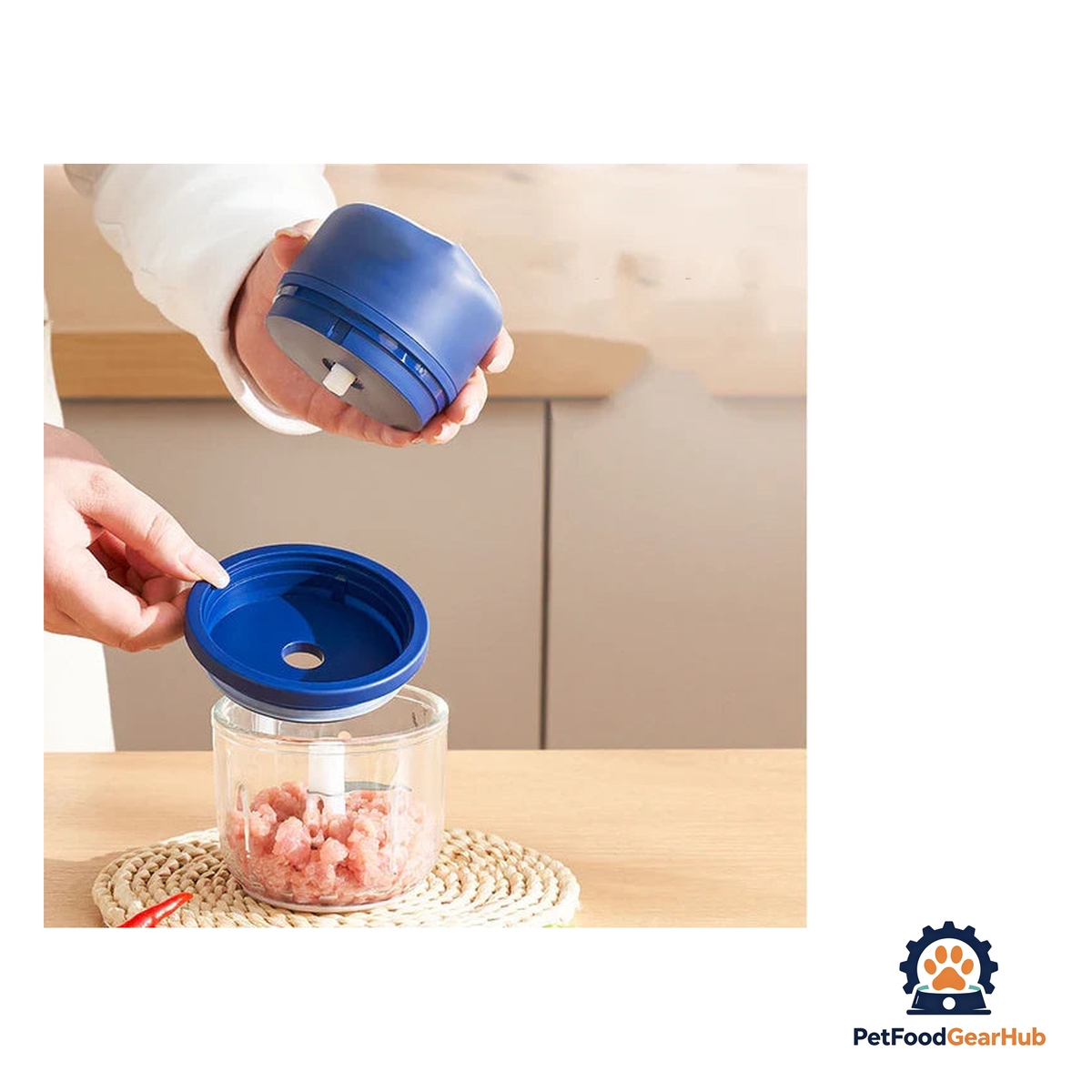PetFoodGearHub Compact Cat Food Blender - product image 6