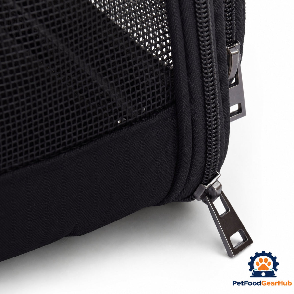 PetFoodGearHub Soft-Sided Cat Carrier with Mesh Panels - Metal clip detail