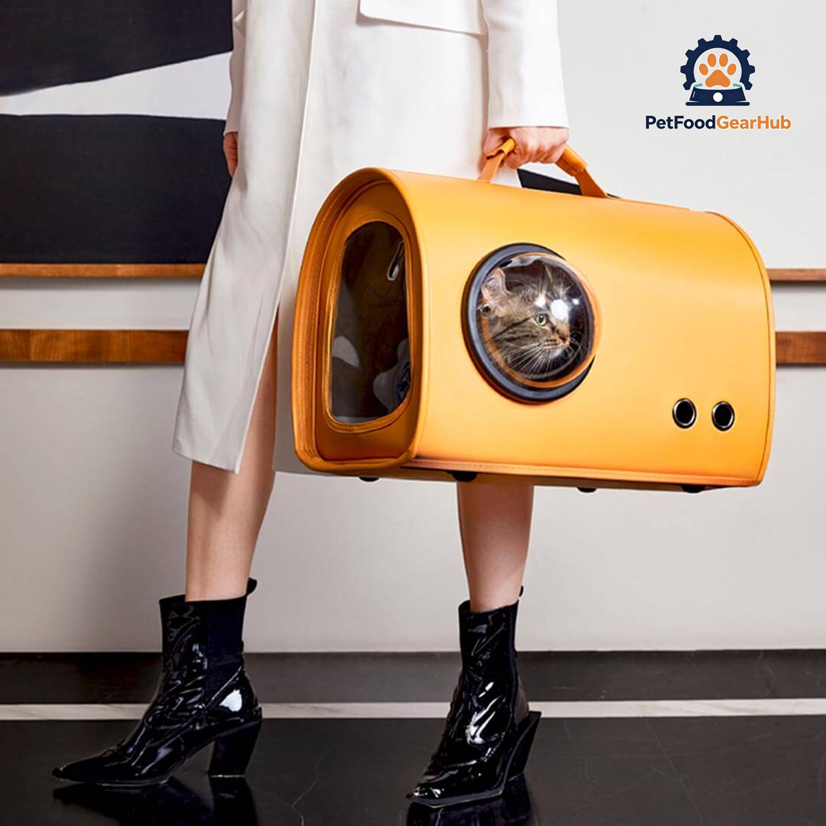 Orange Fancy Poupée Cat Carrier with Bubble Window | PetFoodGearHub