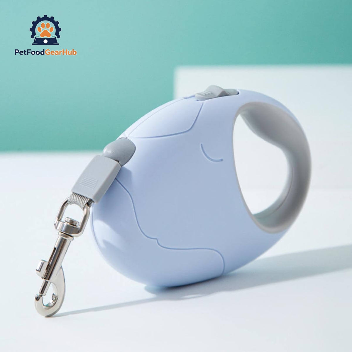 Luna Retractable Cat Leash In Light Blue | PetFoodGearHub