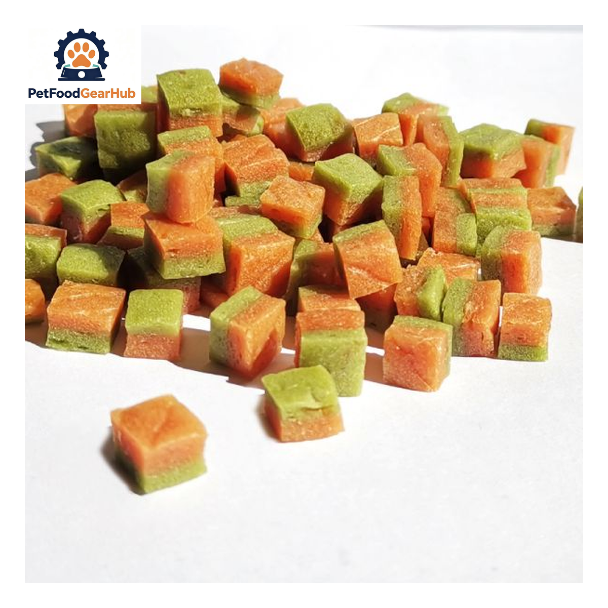 PFGH LSCJ-52 US Chicken and Spinach Bites Cat Treats – Wholesale Cat Treats product image by PetFoodGearHub